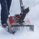 video-toro-powerclear-snowblower-power-curve-tech-thumbnail-2k.jpg