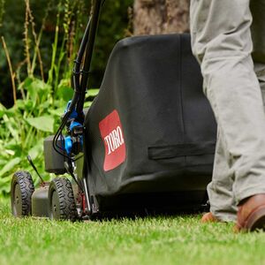 21” (53 cm) Personal Pace® SMARTSTOW® Super Recycler® Mower
