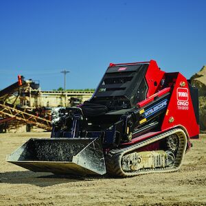 Dingo TX1300 with a bucket