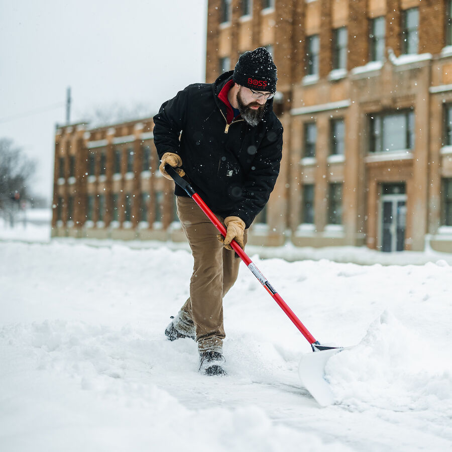 Boss shovel shop