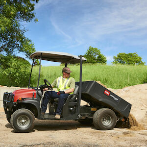 workman-mdx-series-feature-durable-plastic-cargo-bed