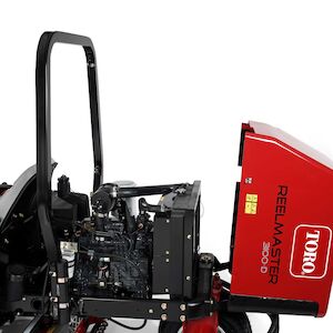 Reelmaster® 3100-D Diesel Powered with Sidewinder