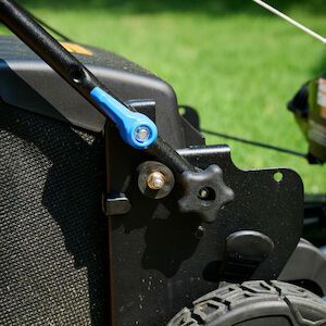 Close up image of the flex handle
