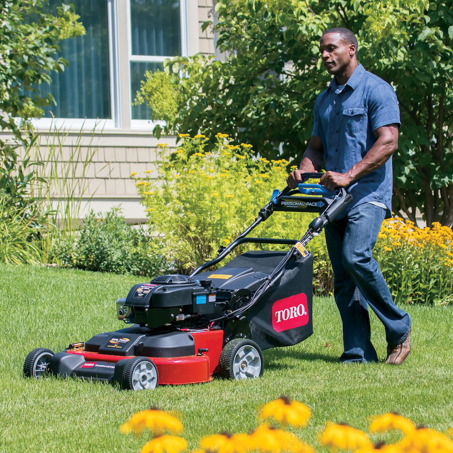 30" (76cm) TimeMaster® Electric Start w/Personal Pace® Gas Lawn Mower