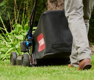 Toro super recycler 21386 best sale gas mower