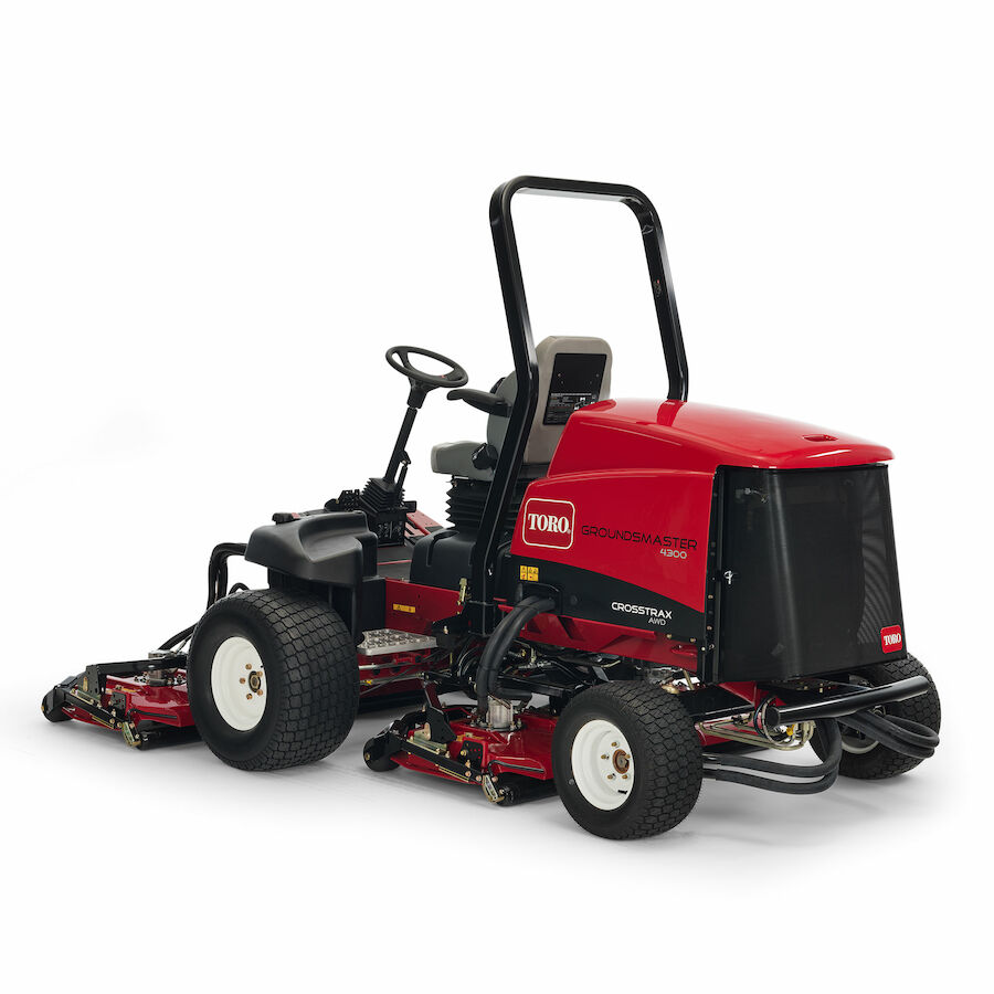 Groundsmaster® 4300 con anchura de corte de 2.3 m (7.5 pies)