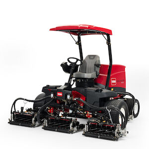 Reelmaster 5510-D 36.8hp (27.5kW) Diesel Powered with 7" Cutting Reels
