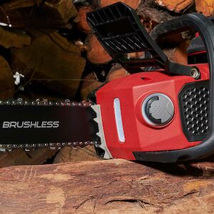 Testing Einhell electric chainsaw GH-EC 2040! 