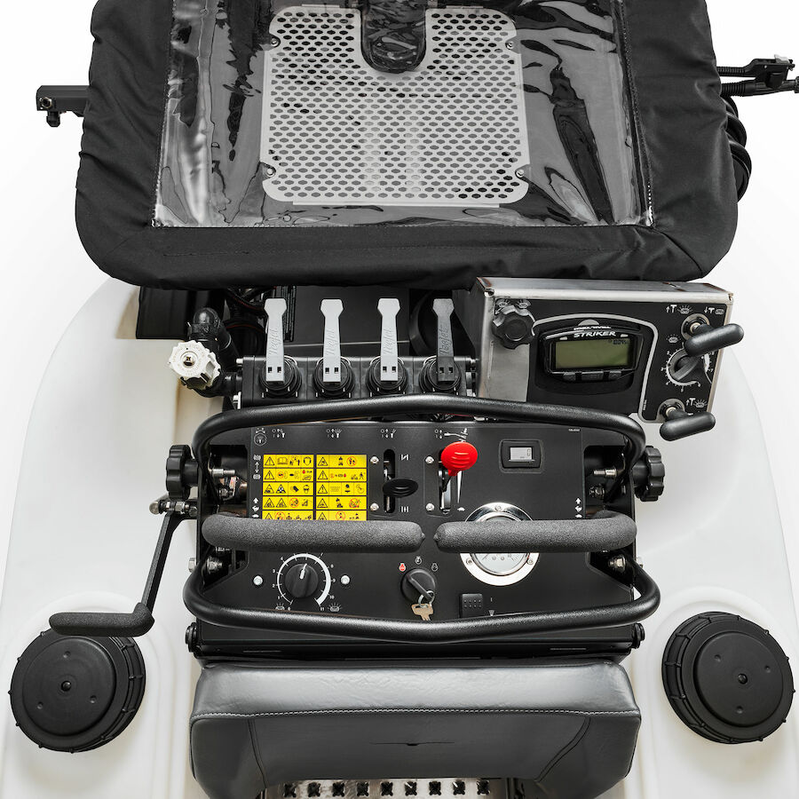 Easy-To-Use Controls