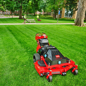 Redefine cut quality with the TURBO FORCE® HDX deck—built for durability and a flawless finish.