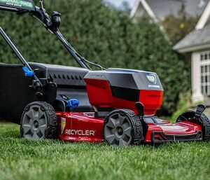 Toro 21466 Recycler Mower has a 60V Max Battery Powered Engine