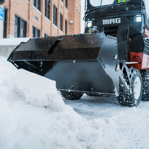 BKT40 MAG Snow Bucket 