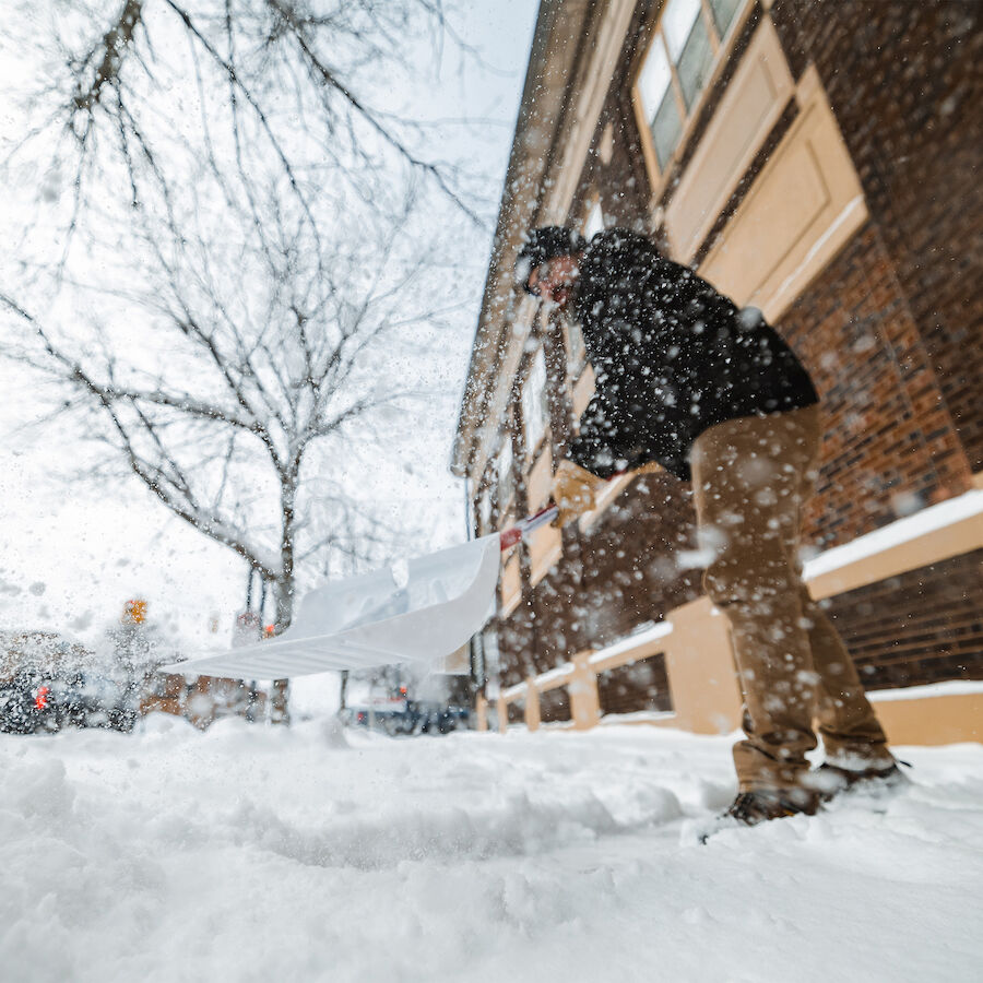 Snow dominator deals shovel