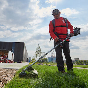 Toro 60V MAX* Revolution Electric Battery PRO String Trimmer (Tool